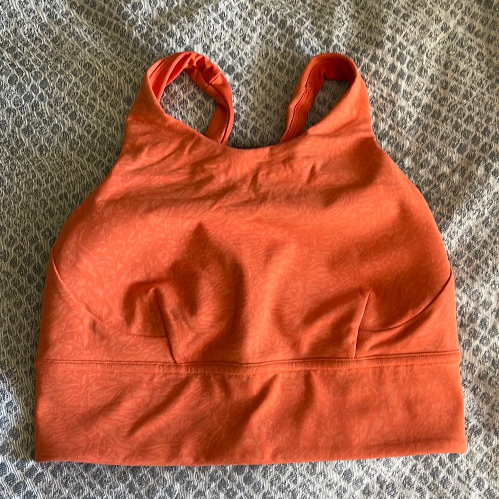 Lululemon tank size 6
